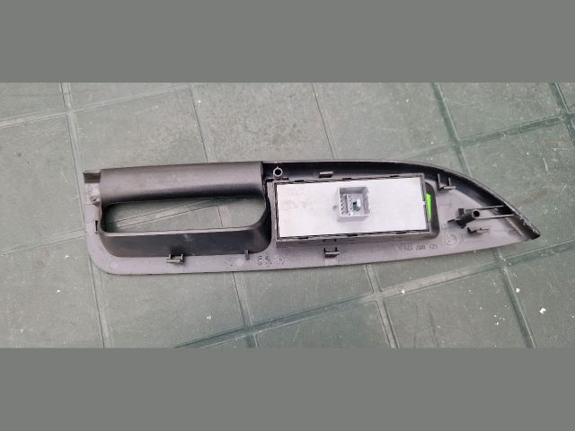 bontott SKODA OCTAVIA II Bal első Ablakemelő Kapcsoló