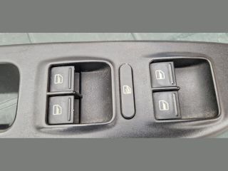 bontott SKODA OCTAVIA II Bal első Ablakemelő Kapcsoló