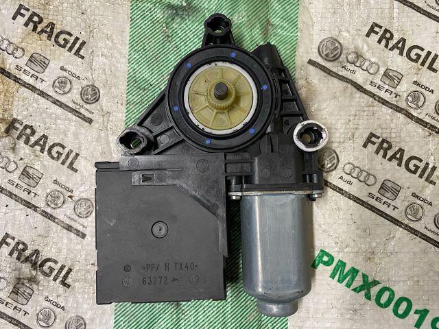 bontott SKODA OCTAVIA II Bal első Ablakemelő Motor