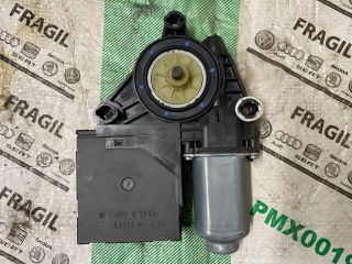 bontott SKODA OCTAVIA II Bal első Ablakemelő Motor