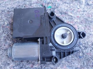 bontott SKODA OCTAVIA II Bal első Ablakemelő Motor