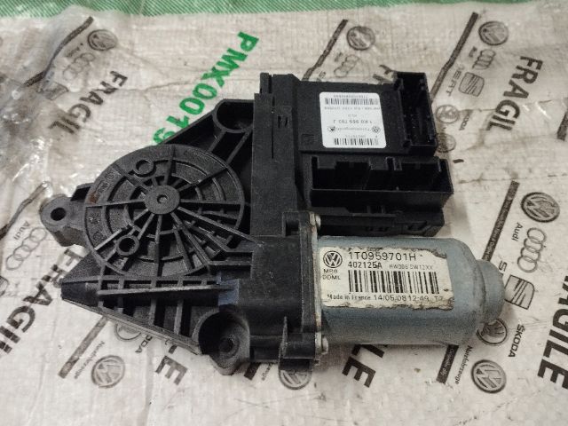 bontott SKODA OCTAVIA II Bal első Ablakemelő Motor