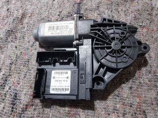 bontott SKODA OCTAVIA II Bal első Ablakemelő Motor