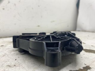 bontott SKODA OCTAVIA II Bal első Ablakemelő Motor