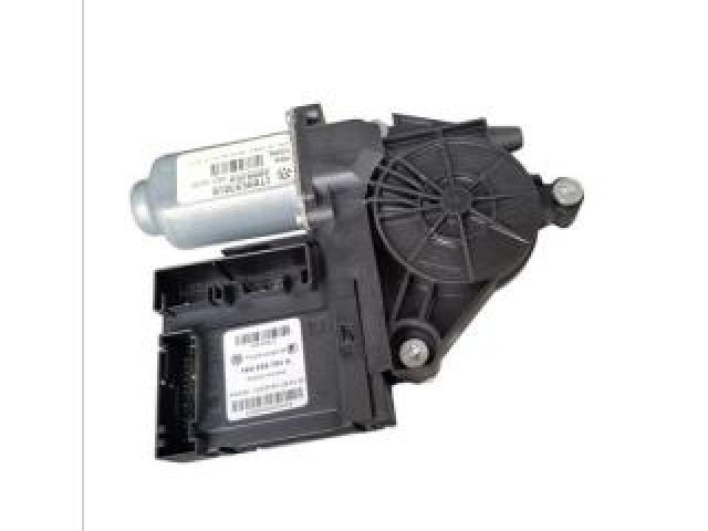 bontott SKODA OCTAVIA II Bal első Ablakemelő Motor