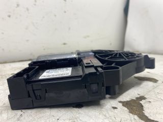 bontott SKODA OCTAVIA II Bal első Ablakemelő Motor