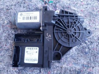 bontott SKODA OCTAVIA II Bal első Ablakemelő Motor