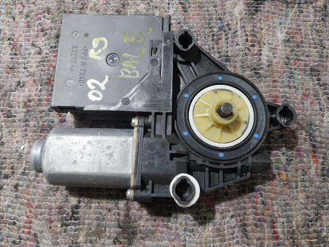 bontott SKODA OCTAVIA II Bal első Ablakemelő Motor