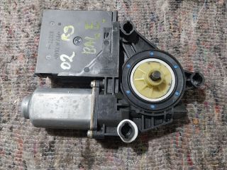 bontott SKODA OCTAVIA II Bal első Ablakemelő Motor