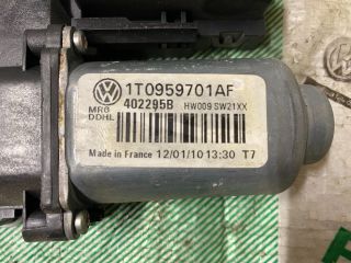 bontott SKODA OCTAVIA II Bal első Ablakemelő Motor