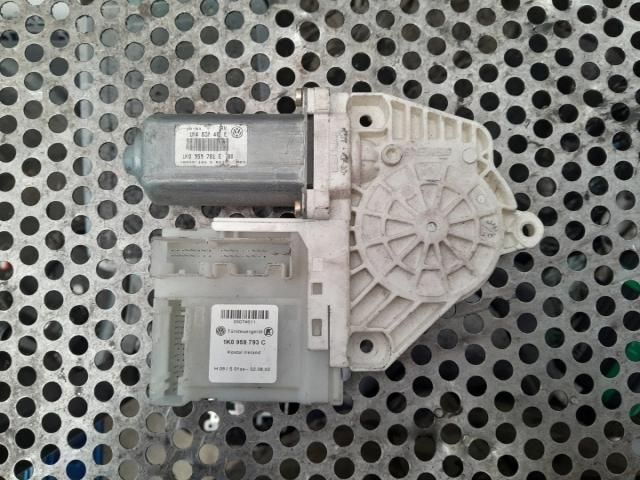 bontott SKODA OCTAVIA II Bal első Ablakemelő Motor