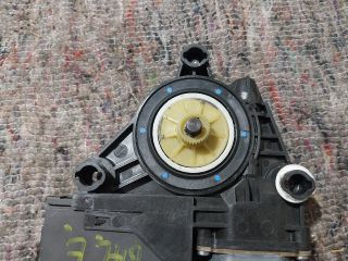 bontott SKODA OCTAVIA II Bal első Ablakemelő Motor