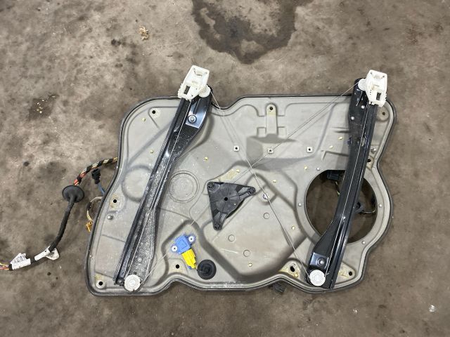 bontott SKODA OCTAVIA II Bal első Ablakemelő Szerkezet (Elektromos)