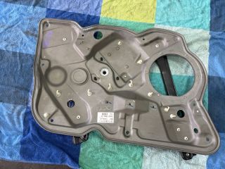 bontott SKODA OCTAVIA II Bal első Ablakemelő Szerkezet (Elektromos)