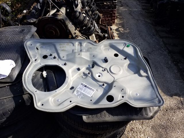 bontott SKODA OCTAVIA II Bal első Ablakemelő Szerkezet (Elektromos)