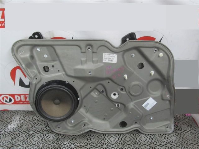 bontott SKODA OCTAVIA II Bal első Ablakemelő Szerkezet (Elektromos)