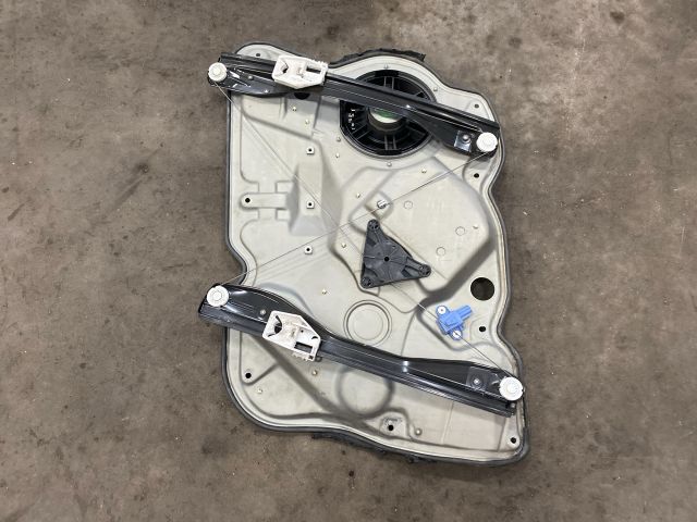 bontott SKODA OCTAVIA II Bal első Ablakemelő Szerkezet (Elektromos)