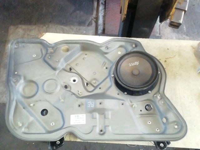 bontott SKODA OCTAVIA II Bal első Ablakemelő Szerkezet (Elektromos)