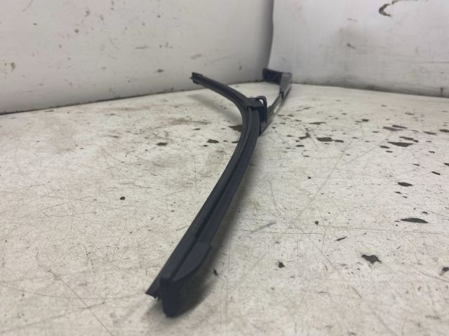 bontott SKODA OCTAVIA II Bal első Ablaktörlő Kar