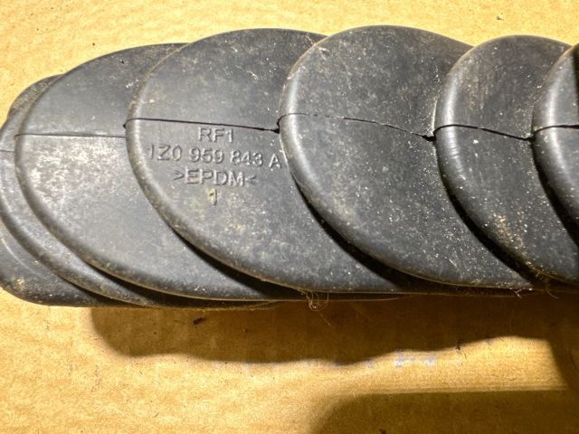 bontott SKODA OCTAVIA II Bal első Ajtó Kábelköteg