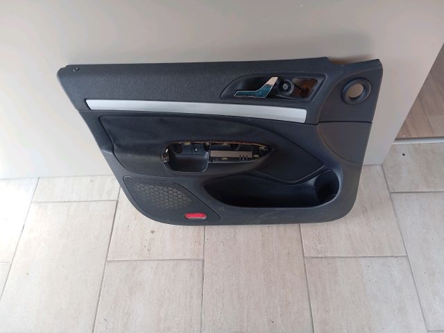 bontott SKODA OCTAVIA II Bal első Ajtó Kárpit