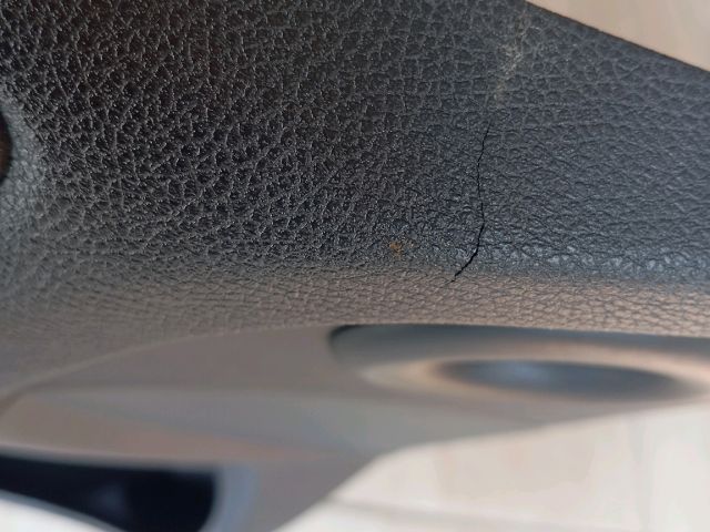 bontott SKODA OCTAVIA II Bal első Ajtó Kárpit