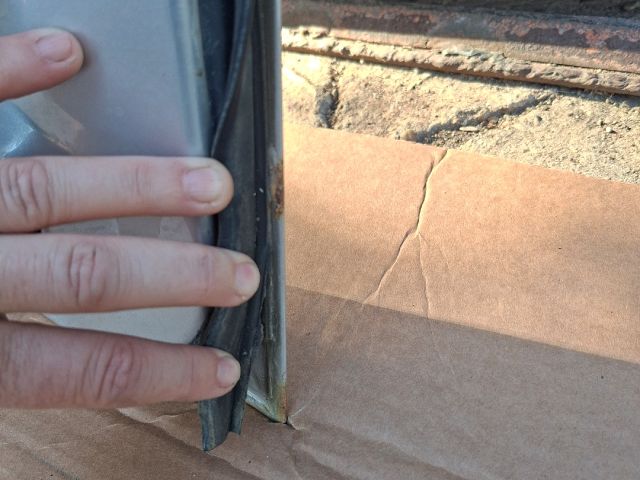 bontott SKODA OCTAVIA II Bal első Ajtó (Részeivel)