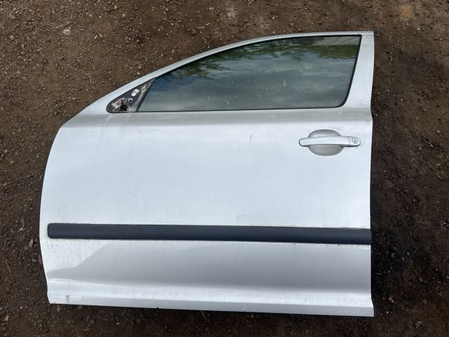 bontott SKODA OCTAVIA II Bal első Ajtó (Üres lemez)