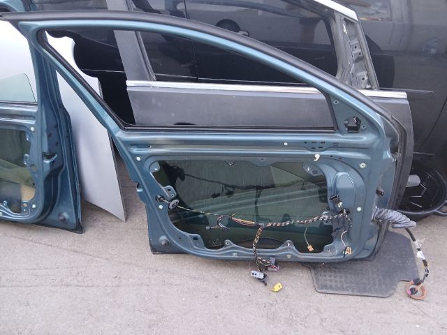 bontott SKODA OCTAVIA II Bal első Ajtó (Üres lemez)