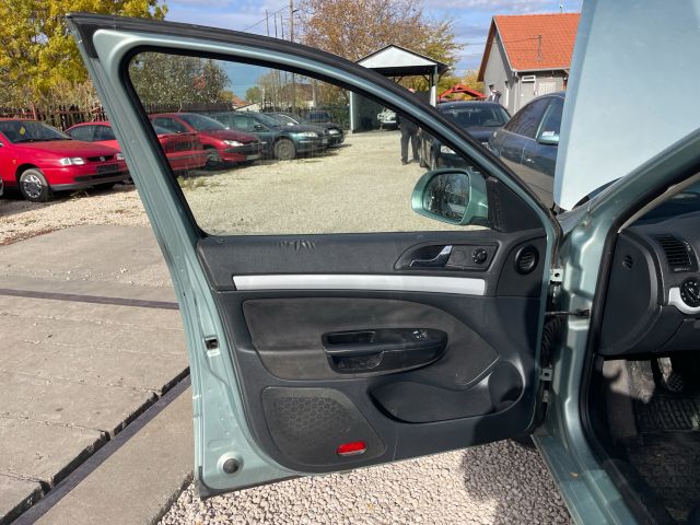 bontott SKODA OCTAVIA II Bal első Ajtó (Üres lemez)