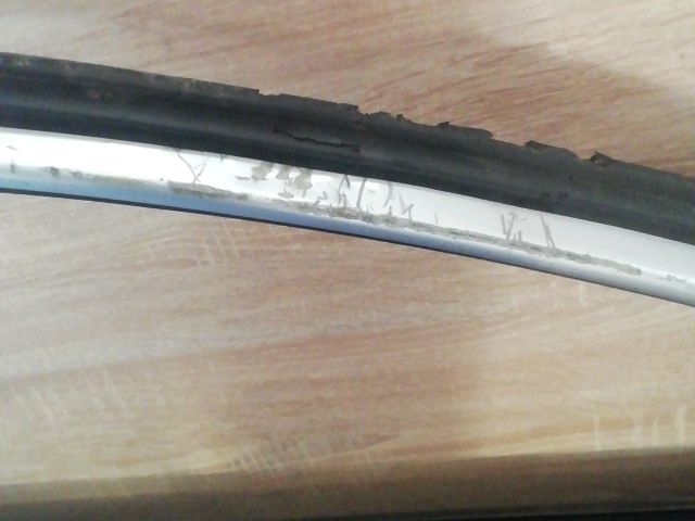 bontott SKODA OCTAVIA II Bal első Ajtó (Üres lemez)