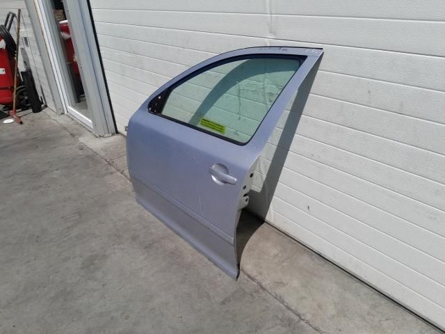 bontott SKODA OCTAVIA II Bal első Ajtó (Üres lemez)