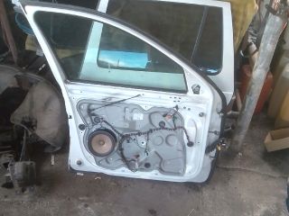 bontott SKODA OCTAVIA II Bal első Ajtó (Üres lemez)