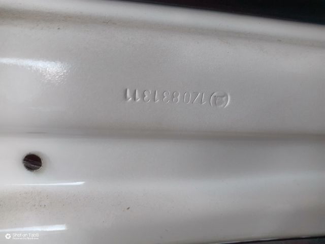 bontott SKODA OCTAVIA II Bal első Ajtó (Üres lemez)