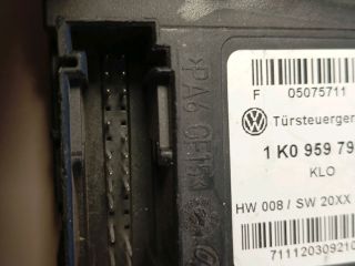 bontott SKODA OCTAVIA II Bal első Ajtó Vezérlőegység