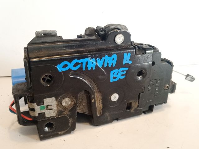 bontott SKODA OCTAVIA II Bal első Ajtózár Motor