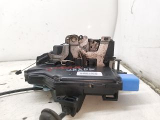 bontott SKODA OCTAVIA II Bal első Ajtózár