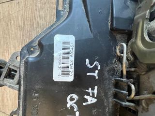 bontott SKODA OCTAVIA II Bal első Ajtózár