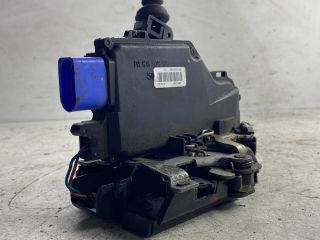 bontott SKODA OCTAVIA II Bal első Ajtózár