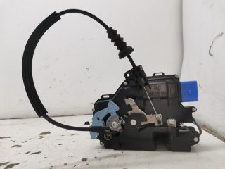 bontott SKODA OCTAVIA II Bal első Ajtózár