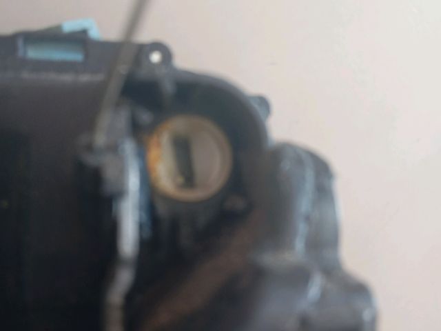 bontott SKODA OCTAVIA II Bal első Ajtózár