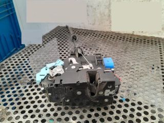 bontott SKODA OCTAVIA II Bal első Ajtózár