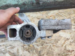 bontott SKODA OCTAVIA II Bal első Alsó Lengőkar