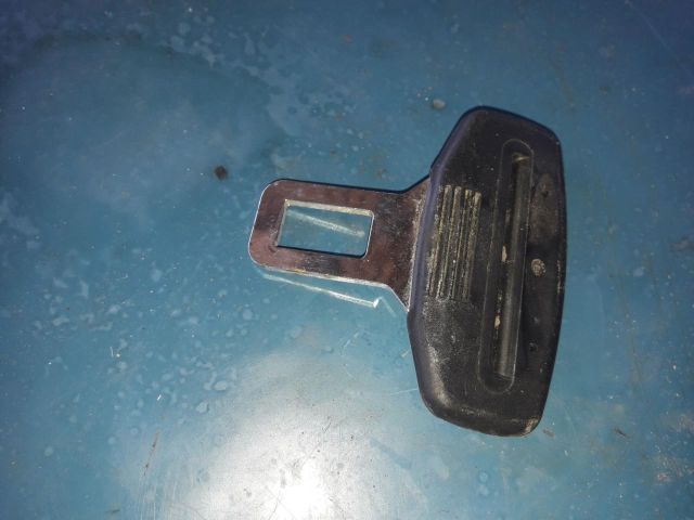 bontott SKODA OCTAVIA II Bal első Biztonsági Öv Csat