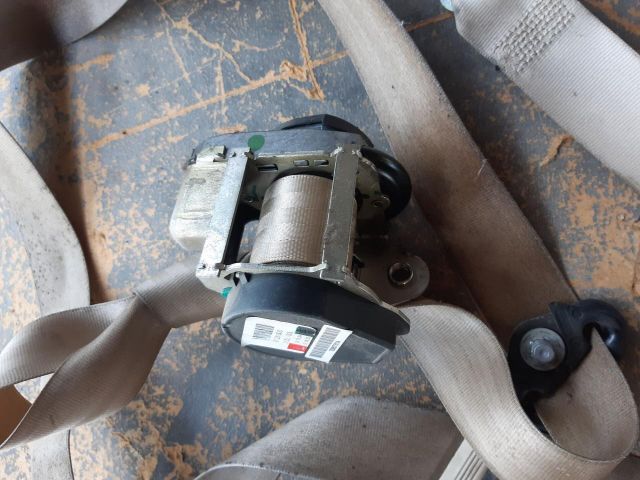 bontott SKODA OCTAVIA II Bal első Biztonsági Öv