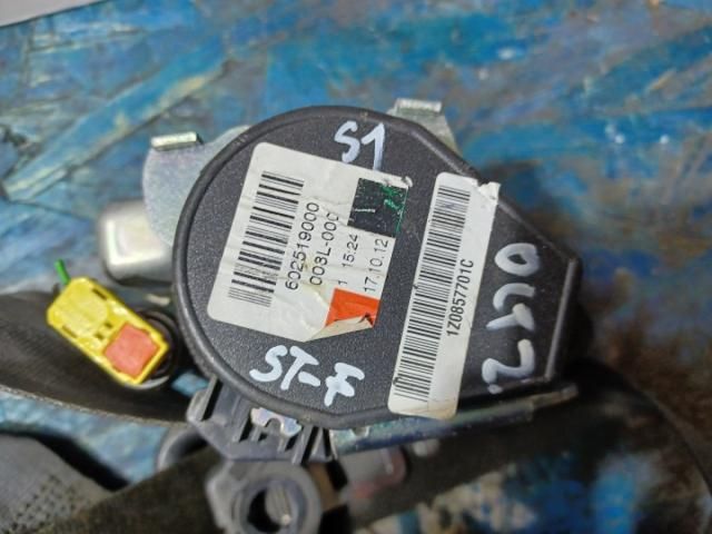 bontott SKODA OCTAVIA II Bal első Biztonsági Öv