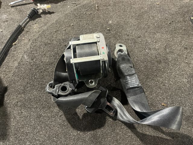 bontott SKODA OCTAVIA II Bal első Biztonsági Öv