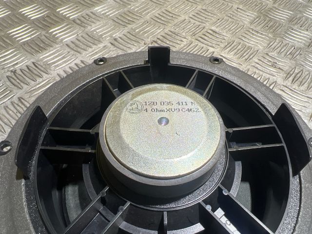 bontott SKODA OCTAVIA II Bal első Hangszóró