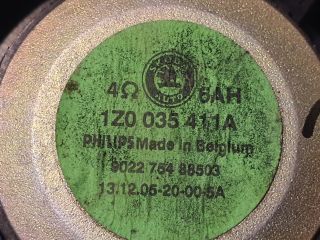 bontott SKODA OCTAVIA II Bal első Hangszóró