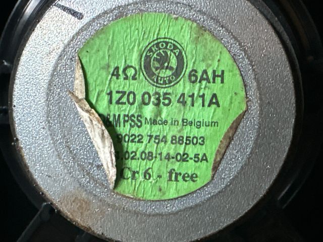 bontott SKODA OCTAVIA II Bal első Hangszóró